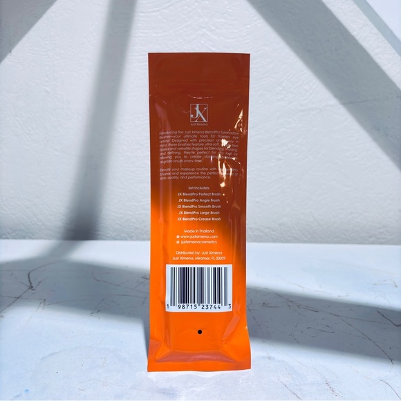 💫 Just Ximena — JX BlendPro 5-Piece Eye Brush Set - Picture 2 of 8